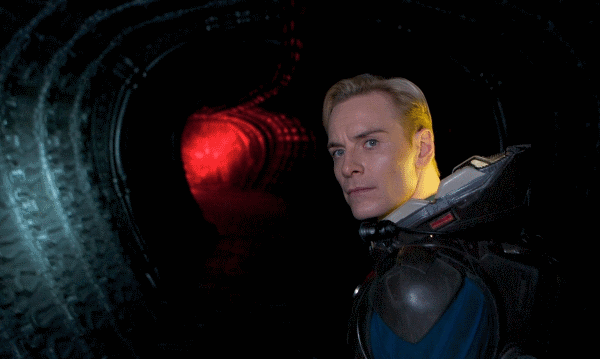 Fassbender does an amazing robot run in Alien: Covenant!