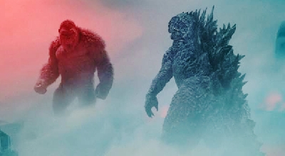 Legendary and Warner Bros unveil new U.S. Poster for Godzilla vs. Kong (2021)