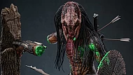 Hot Toys Battle Damaged Feral Predator Figure (Photos & Details)