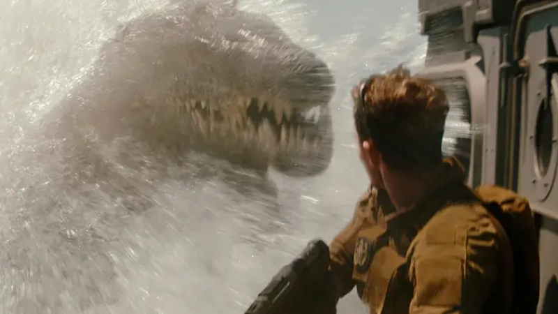 Spinosaurus & Mutadons attack in latest Jurassic World Rebirth teaser!