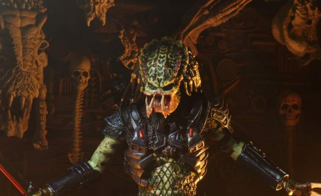 Toy Fair 2020: NECA unveil (Predator 2) Ultimate Armored Lost Predator figure!