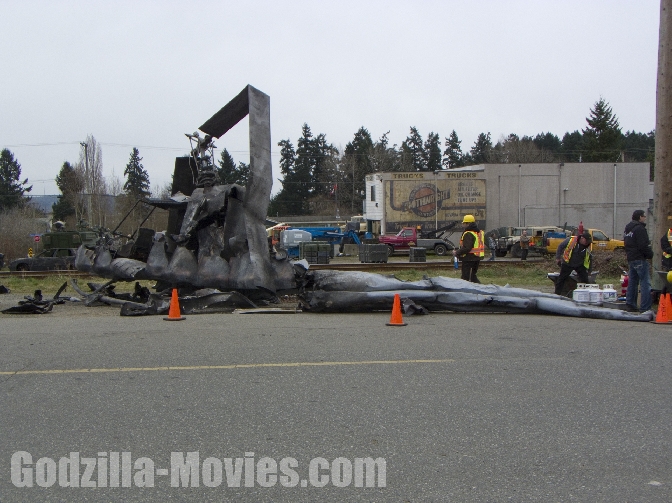 Another look at the crashed Chopper - Godzilla 2014 Set Photo