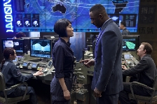 Idris Elba and Rinko Kikuchi in Pacific Rim