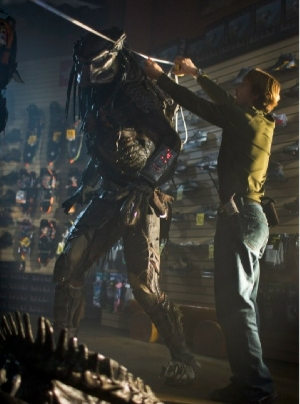 Wolf Predator BTS on set of AvP:R