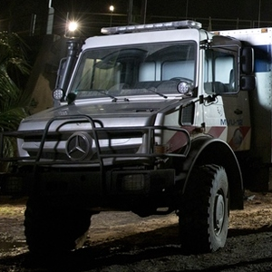 New Behind-The-Scenes Jurassic World Photo Surfaces Online!