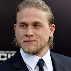 Is Charlie Hunnam Abandoning Pacific Rim 2?