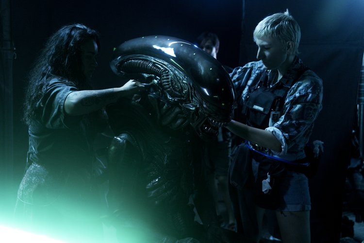Image for the topic: No CGI in Alien: Earth teaser trailer