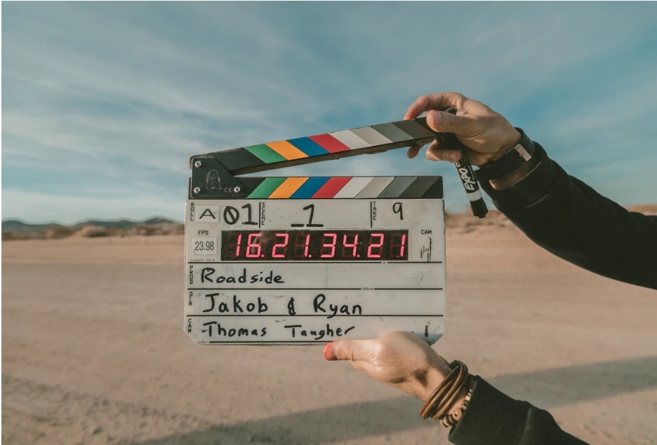 Image for How Kratom and CBD can enhance your movie-watching experience